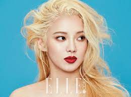 snsds hyoyeon shares must have beauty items