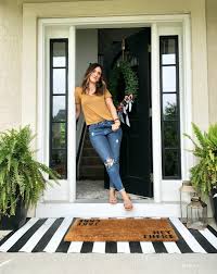 6 layered rug ideas for your front door