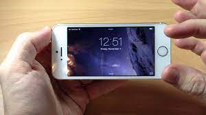 How to change an iphone orientation to landscape mode turn your iphone horizontally so. Rotate Brings Iphone 6 Plus Landscape Mode To All Iphones Iphone Hacks Youtube