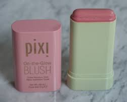 i tried pixi beauty s on the glow blush