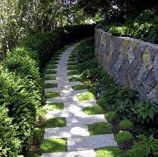 Inspiring Garden Stone Pathway Ideas