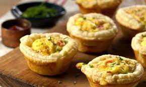 Mini Egg And Bacon Pie With Puff Pastry gambar png