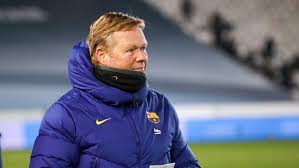 He tries to run forward, holds it up for a few seconds and then shoots over from 40 yards out. Barcelona Vs Cadiz Koeman Everyone At Barcelona Knows What Happened To Us And We Have To React Marca In English