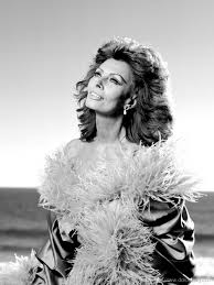 Her own story, 1980 — sophia / romilda villani. Queen Of Hearts Sophia Loren Dolce Luxury Magazine