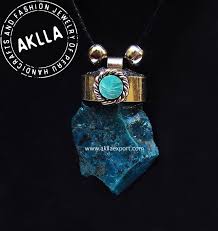 turquoise stone pendant necklace