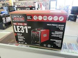 Compare the precise drive, rugged construction and full list of standard accessories. Welders Lincoln Mig