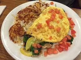 loaded veggie omelette with hash browns