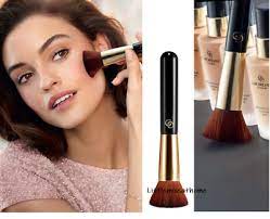 oriflame giordani gold silky foundation