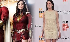 As confirmed by sandberg, actress grace fulton, who plays mary bromfield in the film, will now be playing both versions of her character, replacing actress michelle borth. Hka2oopba7vjgm