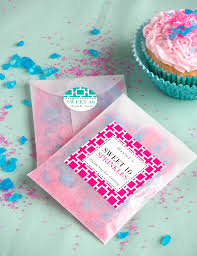 Now that's how you do sweet 16 birthday decorations. Cupcake Mix Favors Party Inspiration