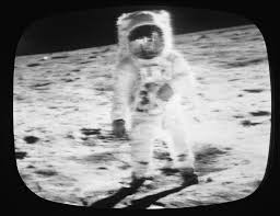 Resultado de imagen para moon landing 1969