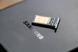 The tray also fits only one way. How To Insert And Remove Sim Card From Samsung Galaxy S21 Technipages