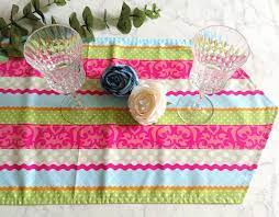 10 minute table runner sewing pattern