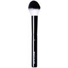 accessories tulip brush by beauty is