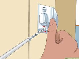 how to fit a door handle 12 steps