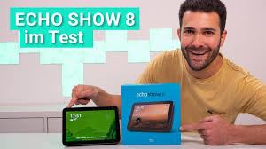 The echo show 5 allows you to browse the internet, make and receive video calls, control your smart home devices, and do many other things without this large screen display is roughly the same size as the most giant fire tablet. Echo Show 8 Im Test Das Kann Das Neue Smarte Display Und So Klingt Es Youtube