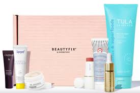 glossybox beauty box march 2023 contents