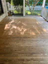 best deck stain color for a neutral