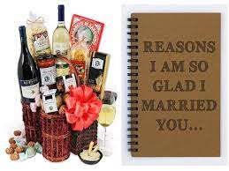 wedding anniversary gifts for husband