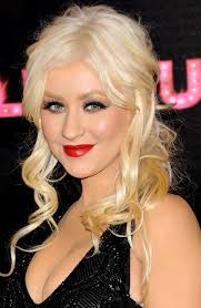 get the beauty look christina aguilera