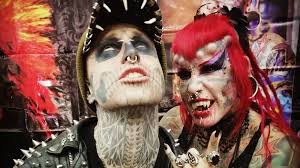 We believe in helping you find the product that is right for you. Kurz Vor Tod Zombie Boy Mit Bff Vampire Woman Auf Event Promiflash De