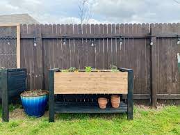 how to build a diy raised garden bed