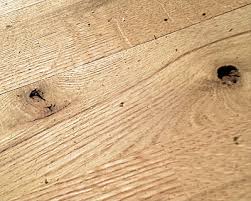 filling knot holes in flooring fine
