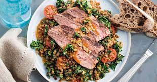 Seared Skirt Steak With Spiced Lentils gambar png