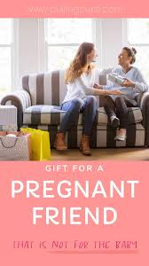 30 gifts for a pregnant friend that are