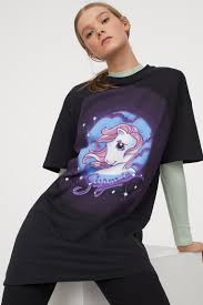 New releases, news, reviews and many more! T Shirt Kleid Mit Druck Schwarz My Little Pony Ladies H M De