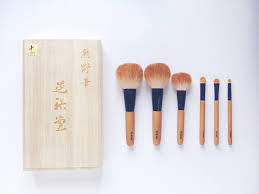 koyudo kakishibuzome makeup brush set