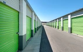 storage unit auctions how to bid on