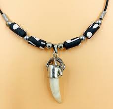 alligator tooth necklace gt32 sw