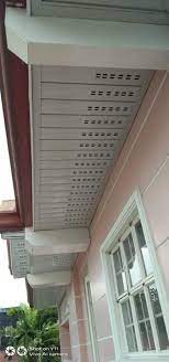 metal spandrel for ceiling eaves and