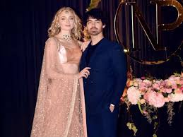 Wedding pictures of game of thrones star sophie turner and joe jonas, who got married in sarrians in southern france on june 29, are finally out. Joe Jonas And Sophie Turner Look Stunning As They Pose For Pictures Together At Priyanka Chopra Nick Jonas Delhi Reception Hindi Movie News Times Of India