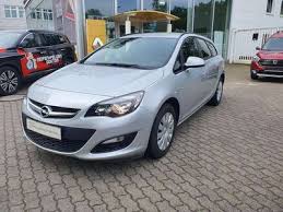 Opel astra 2014 235 000 km diesel combi. Opel Astra 2014 Gebraucht Autouncle