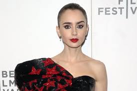 Get the latest and most updated news, videos, and photo galleries about lily collins. Lily Collins Sie Spricht Offen Uber Ihre Essstorung Gala De