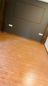 polished wooden laminate flooring size