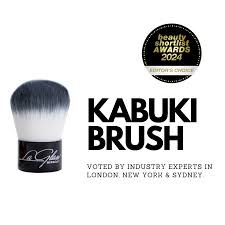 kabuki powder foundation brush