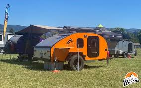 15 small travel trailers campers