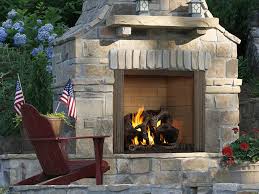 Outdoor Fireplaces For Your Outdoor
