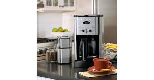 This incredible coffeemaker freshly grinds whole beans just before brewing using its inbuilt grinder to produce the best coffee for you every time. Cuisinart Brew Central 12 Cup Programmable Coffeemaker Cuisinart Com