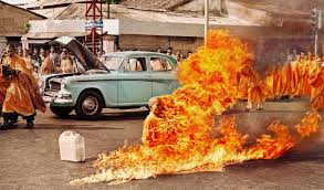 About press copyright contact us creators advertise developers terms privacy policy & safety how youtube works test new features press copyright contact us creators. Self Immolation Of The Vietnamese Monk Thich Quáº£ng Ä'á»©c In Protest Against The South Vietnamese Government Perhaps One Of The Most Famous Photos Captured During The 20th Century Interestingasfuck