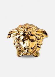 An exclusive selection of women's and men's ready to wear, shoes, accessories and the iconic world of versace home. Versace Medusa Gypsy Dose Goldfarben Home Collection De Online Store