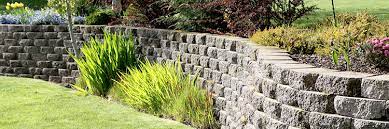 Retaining Wall And Water Drainage