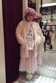 Gyaru shop staff: Photo in 2023 | Colorful fashion, Harajuku fashion,  Japanese fashion