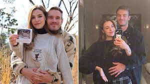 pewpie expecting first child with
