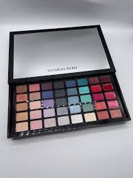 victoria s secret jetsetter makeup kit