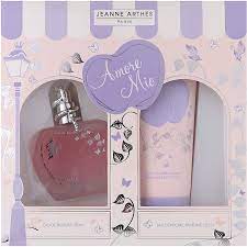 jeanne arthes amore mio set makeup ae