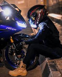 The motorcycle gets a more aerodynamic tail. Repost R15 Is Love R15rider R15 R15v3 R15v3india R15v3fans R15v3modifikasi R15v3bikers Bikelife Sports Sportsb Motorcycle Girl Bike Couple Bike Pic